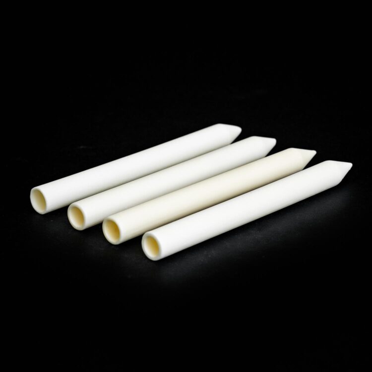 Crogioli con fondo a punta