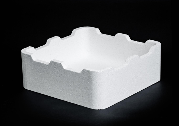 Saggar used to protect and contain ceramic or refractory materials during high-temperature furnace processing.